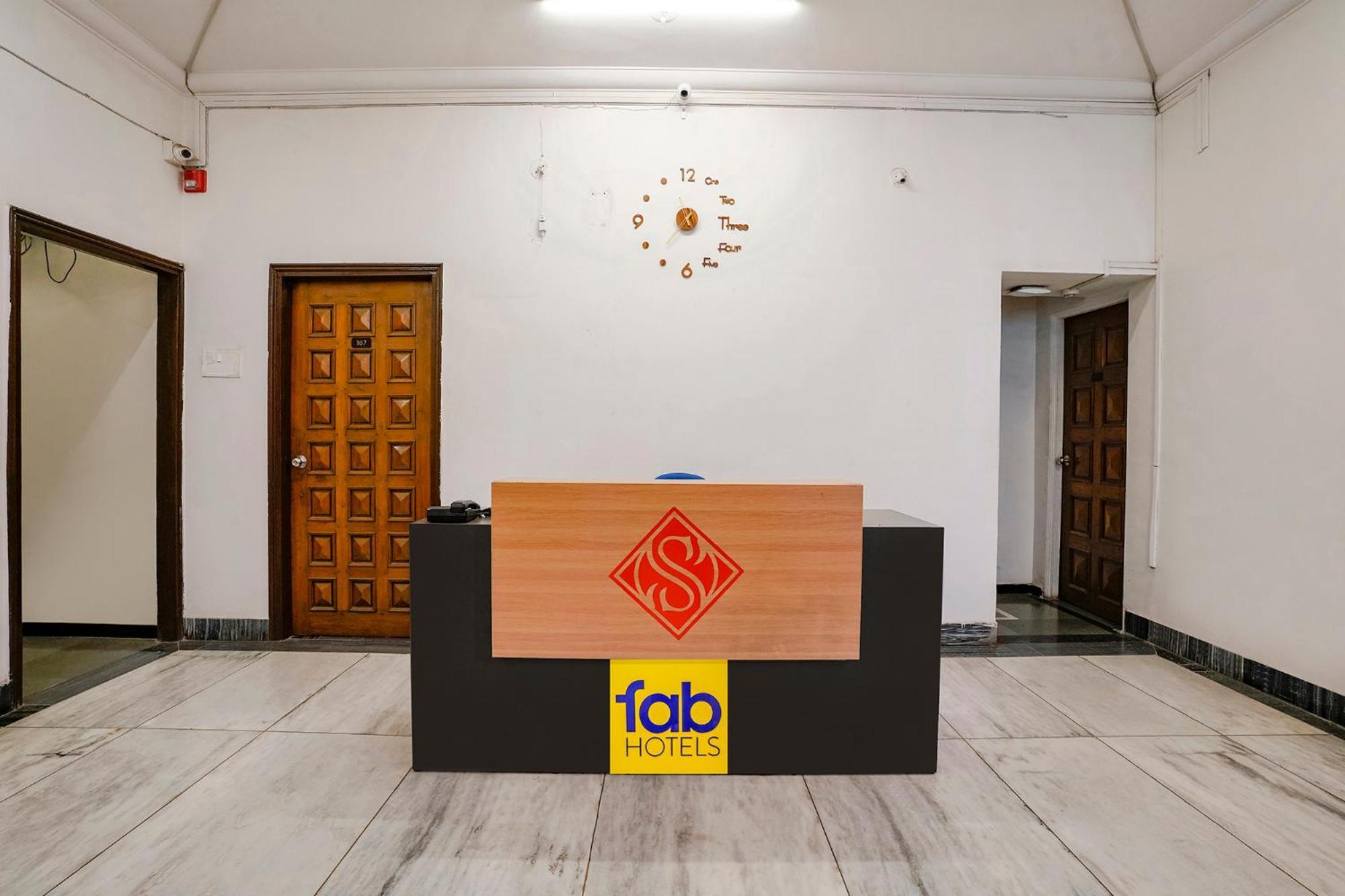 Fabhotel Saubhagya Inn Nashik Exterior photo